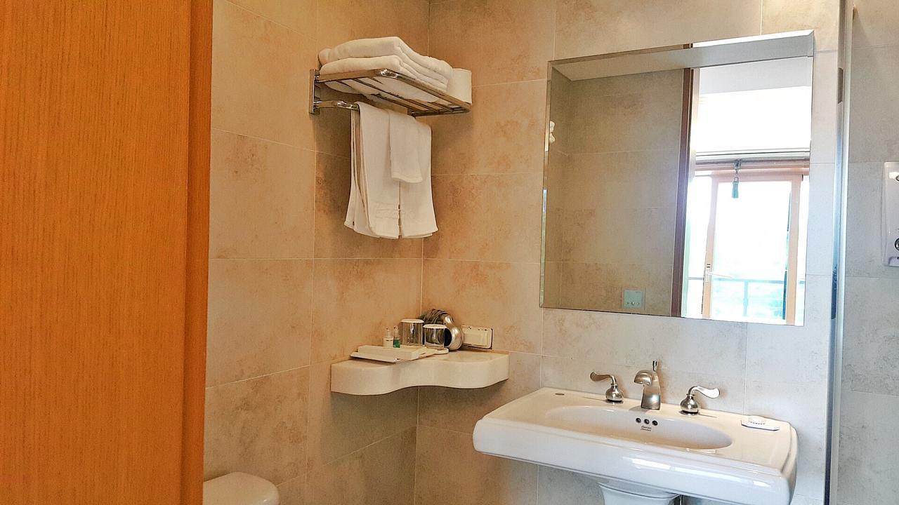 Hantan River Spa Hotel Cheorwon Екстериор снимка